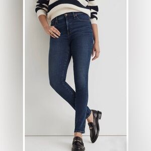 Dark Indigo Women's Skinny Jeans